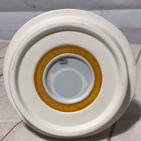 Hallmark Vintage Snowman Hand Painted Ceramic Holiday Christmas Treat Co… - Picture 10 of 16